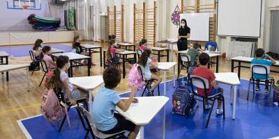 Хези Леви - Более 1,2 миллиона учащихся вернутся сегодня в школу - detaly.co.il