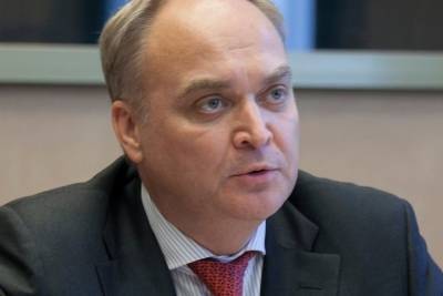 Джон Салливан - Анатолий Антонов - Посол России в США привился от COVID-19 американской вакциной - mk.ru - Москва - США