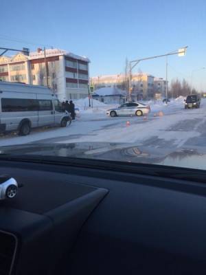 В Радужном "скорая" столкнулась с микроавтобусом - nakanune.ru - Югра