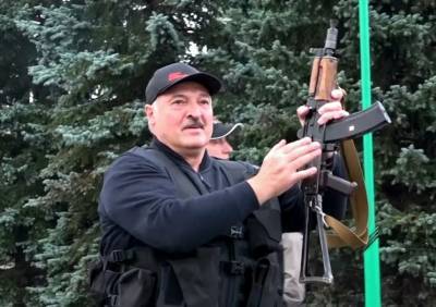 Александр Лукашенко - Власти Белоруссии закупят у концерна «Калашников» новые российские автоматы АК-12 - znak.com - Белоруссия - Эмираты