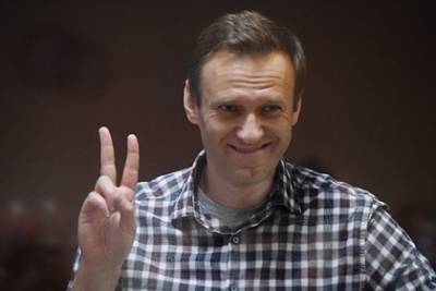 Алексей Навальный - Игнат Артеменко - Родственники ветерана Артеменко остались недовольны приговором Навальному - lenta.ru