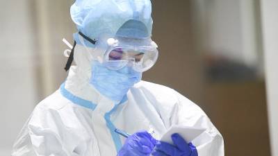 В Смоленской области количество заболевших COVID-19 продолжает снижаться - rabochy-put.ru - Смоленская обл.