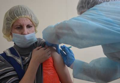 Игорь Руденя - В Тверской области продолжают вакцинировать врачей, учителей и остальное население - afanasy.biz - Тверская обл.