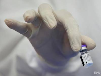 Вакцина Pfizer останавливает передачу коронавируса почти на 90% – Spiegel - gordonua.com - США - Англия - Швейцария - Израиль - Швеция - Канада - Бахрейн