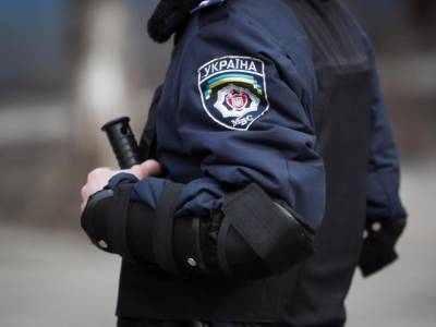 Во Львове злоумышленник пытался спрятаться от полиции, закопав себя в снег - gordonua.com - Львов - Львовская обл.