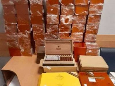 В Украину контрабандой хотели ввести кубинские сигары и яд голубого скорпиона - lenta.ua - Куба