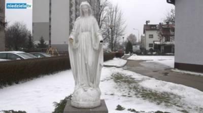 В Польше вандалы отрубили руки статуи Богородицы - eadaily.com
