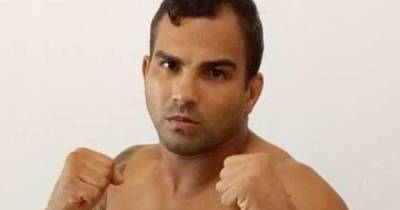 Боец MMA специально проиграл из-за угрозы убийства - ren.tv - Бразилия - Афганистан