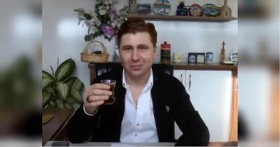 Будьте здоровы, босс: подчиненный купил слюну у пациента с коронавирусом, чтобы заразить ею начальника - fakty.ua - Турция