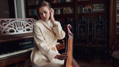 Марине KRUTЬ – 25: "Космические" хиты бандуристки, которая поразила Евровидение-2020 - 24tv.ua