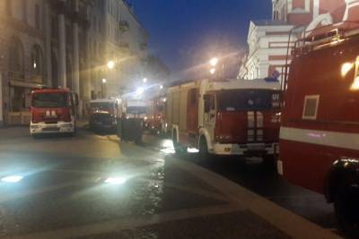 В Автово тушат пожар с угрозой взрыва - abnews.ru - Санкт-Петербург