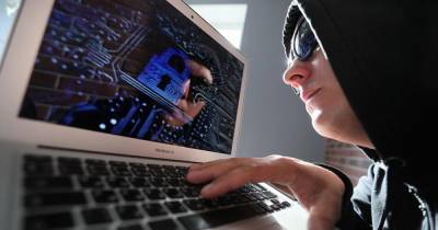 В США пригрозили РФ "не просто санкциями" за кибератаки - ren.tv - США
