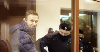 Алексей Навальный - Суд признал замену условного срока Навальному на реальный законной - readovka.news - Москва