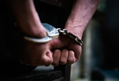 Хозяин пивнушки из Романовки стал уголовником, прострелив в ногу уборщику снега - online47.ru - Ленинградская обл. - Санкт-Петербург - р-н Всеволожский - Всеволожск