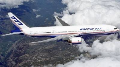 В США проверят "Боинг 777" после инцидента с двигателем - svoboda.org - США - Япония