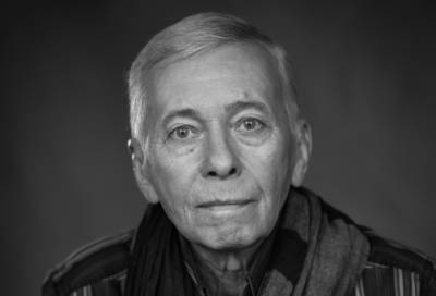 Александр Дрозденко - Скончался Заслуженный артист РФ и актер театра «На Литейном» Александр Жданов - online47.ru - Ленинградская обл.