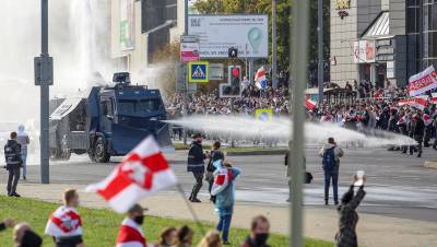 Трое участников протестов в Белоруссии получили от 6 до 8 лет заключения - gazeta.ru - Белоруссия - Гомель