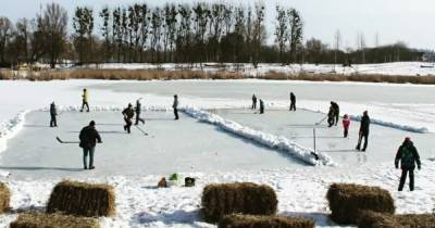 На замёрзшем озере в Багратионовске сыграли в хоккей - klops.ru - Калининградская обл. - Зеленоградск - Багратионовск