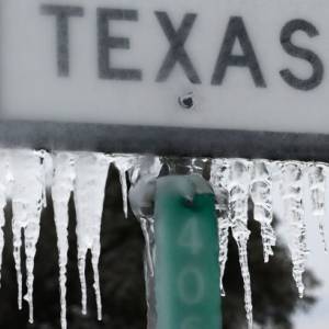 В Техасе возобновили энергоснабжение в пострадавших от холода домах - reporter-ua.com - США - state Texas - Техас - Новости