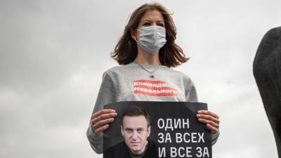 Алексей Навальный - Леонид Волков - Координатора штаба Навального обвинили в "гей-пропаганде" - svoboda.org - Краснодар