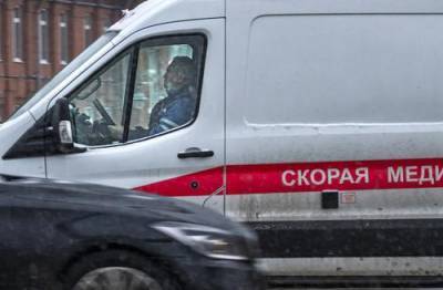 В Кызыле при столкновении микроавтобуса с легковой машиной пострадали 11 детей - argumenti.ru - ДНР - Красноярск - респ.Тыва - Кызыл