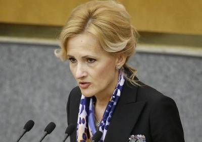 Владимир Шаманов - Ирина Яровая - Яровая подготовила поправки, приравнивающие оскорбление ветеранов к реабилитации нацизма - ya62.ru