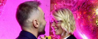Дмитрий Шепелев - Екатерина Тулупова - Дмитрий Шепелев показал пикантный подарок от своей невесты - runews24.ru