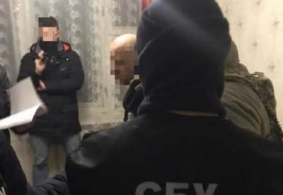Подполковника налоговой полиции подозревают в работе на "ДНР" (фото) - facenews.ua - Киев - ДНР