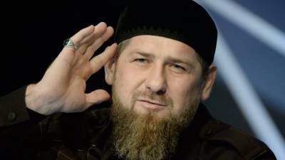 Рамзан Кадыров - Денис Шмыгаль - Олег Уруский - Кадыров прокомментировал фотографию с украинским вице-премьером - russian.rt.com - респ. Чечня - Абу-Даби