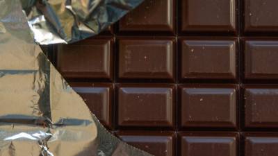 Ученые доказали положительное влияние какао и шоколада на мозг человека - politros.com - Англия