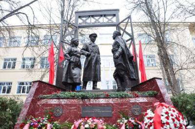 Алексей Емельянов - 118 военных монументов планируют отреставрировать в Москве в 2021 году - m24.ru - Москва