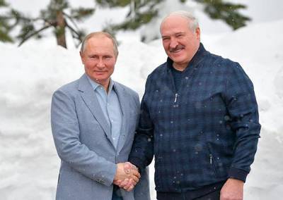 Владимир Путин - Александр Лукашенко - Лукашенко удерживается у власти только благодаря России, – Губаревич - 24tv.ua - Белоруссия - Новости
