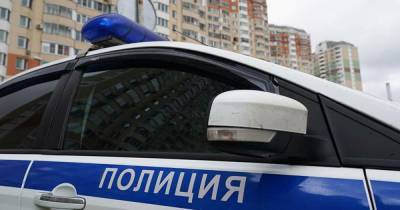 Били шестеро: в Новосибирске ребенку сломали позвоночник за брекеты - ren.tv - Новосибирск