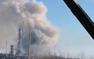На заводе в Калуше произошел выброс химикатов: есть пострадавший – жуткое видео - 24tv.ua - Новости