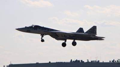 Самолет Су-57 провел учебный бой в рамках испытаний в Астраханской области - polit.info - Россия - Астраханская обл.