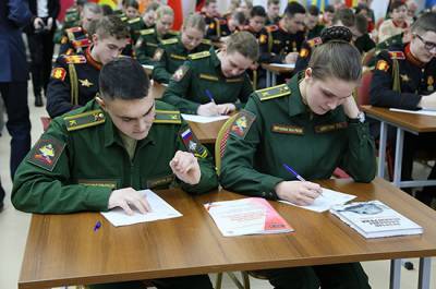 Детям силовиков хотят дать льготы при поступлении в профильные вузы - pnp.ru