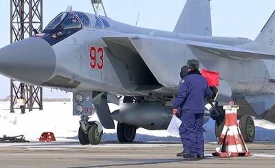 Yahoo News Japan (Япония): В российской Арктике несут службу истребители МИГ-31. В жуткий холод! - inosmi.ru - Россия - Япония - Арктика