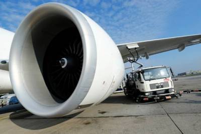 Грант Шэппс - Великобритания запретила полеты Boeing 777 после инцидента с возгоранием двигателя - versia.ru - США - Англия - шт. Колорадо
