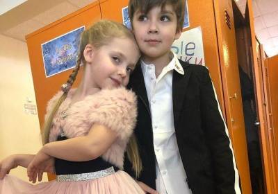 Алла Пугачева - Максим Галкин - Гарри Галкин - Галин показал подарок сына: Он такой счастливый! - kp.ua - Украина
