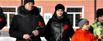 Сергей Дорофеев - В Электрогорске возложили цветы к мемориалу павшим землякам - runews24.ru - Электрогорск