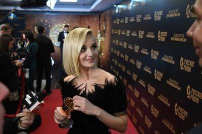 Полина Гагарина - Полина Гагарина показала своего главного защитника - argumenti.ru - США - Рига - Защитник