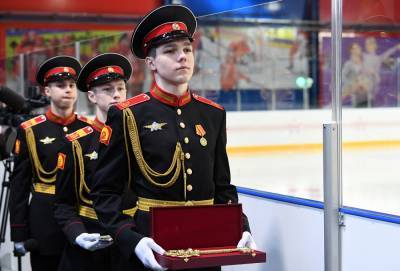 Владимир Путин - Игорь Руденя - Воспитанники Тверского СВУ получили в подарок на 23 февраля новый спортивный комплекс – Учительская газета - ug.ru - Тверь - Тверская обл.