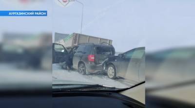 В Башкирии из-за сильной метели произошло массовое ДТП - bash.news - Башкирия - Уфа - Оренбург