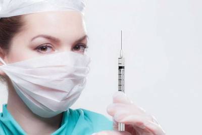 Медики назвали противопоказания к прививке от СОVID-19 - lenta.ua
