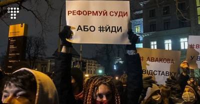 Сергей Стерненко - Приговор Стерненко: в украинских городах проходят акции протеста, между полицией и митингующими произошли столкновения - hromadske.ua - Киев - Львов - Кривой Рог - Испания - Варшава - Одесса - Харьков - Запорожье - Ивано-Франковск - Мариуполь - Мелитополь - Житомир - Винница