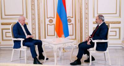 Давид Тоноян - Серж Саргсян - Неработающие "Искандеры"? Что ещe высказал Пашинян в первом в 2021-м году интервью - ru.armeniasputnik.am