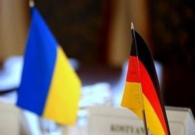 Германия выделит 10 млн евро для семей Донбасса - facenews.ua - Донбасс
