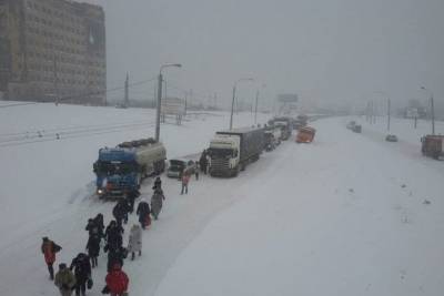 Ранним утром пробки в Омске достигали 8 баллов - omsk.mk.ru - Омск