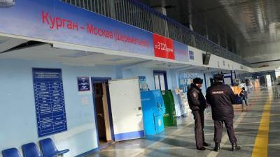 В Кургане из-за метели не смог приземлиться самолет из Москвы - znak.com - Москва - Тюмень - Курганская обл. - Курган