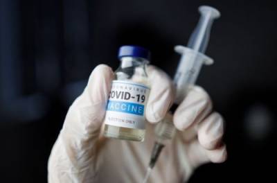 Виктор Ляшко - В Украине начинается COVID-вакцинация: кто получит первую прививку - from-ua.com